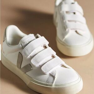 Veja ChromeFree Recife Sneakers